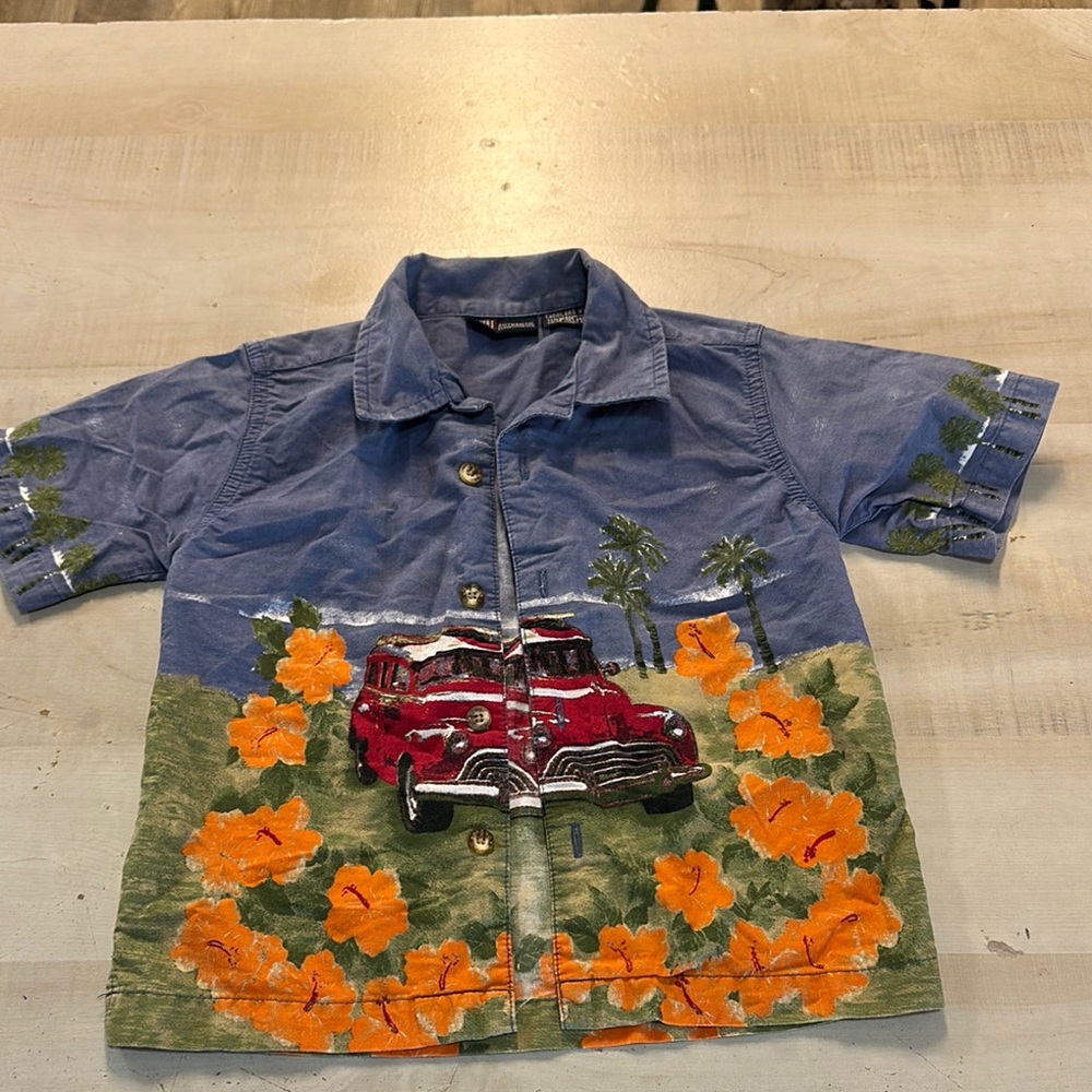 Faded glory Blue Hawaiian Shirt with Red Car palm trees and floral Design